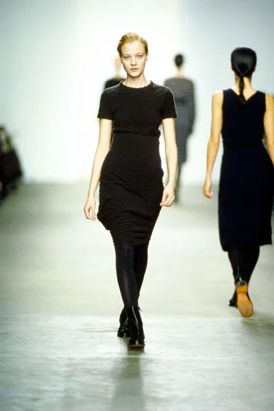 Look 17